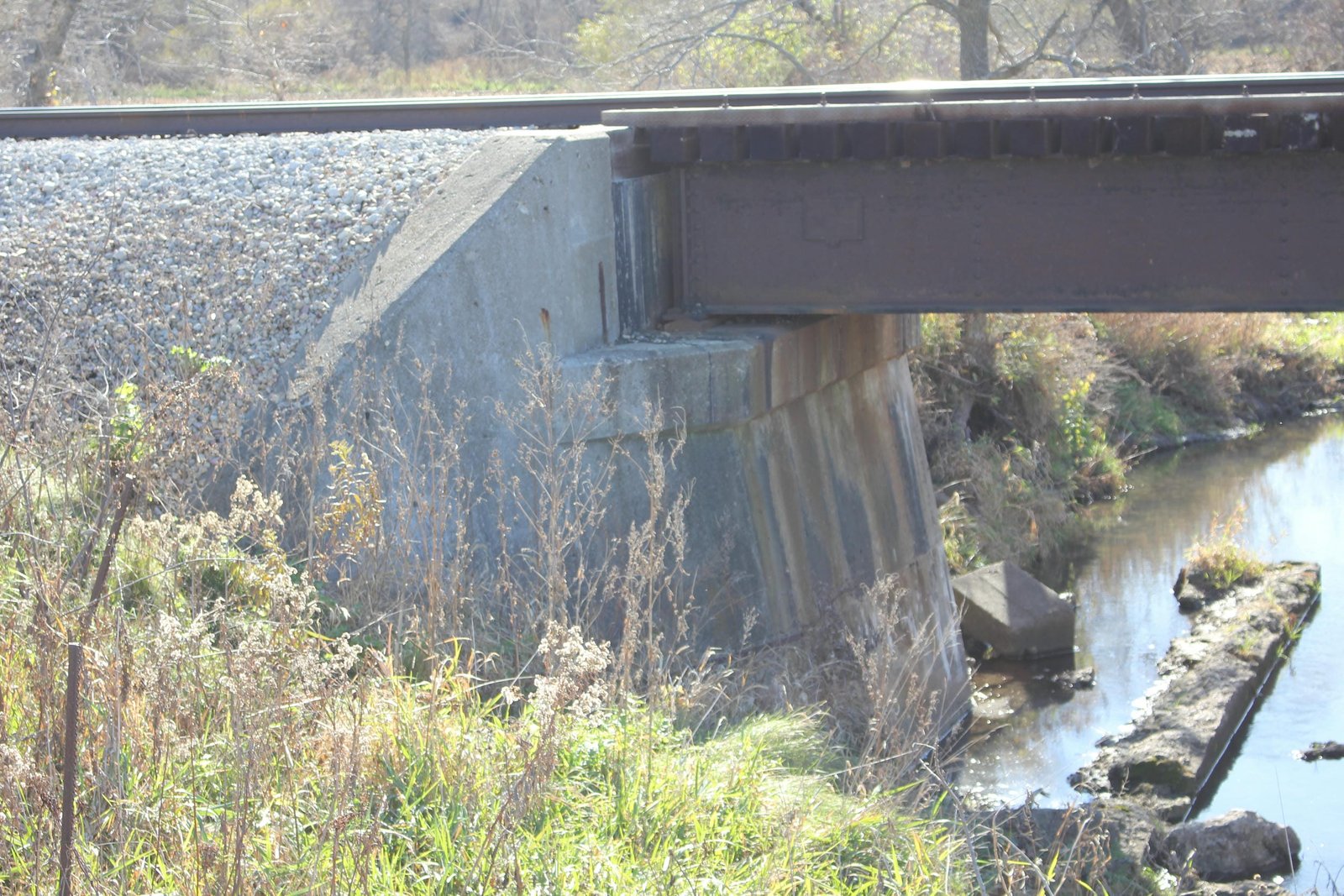East abutment